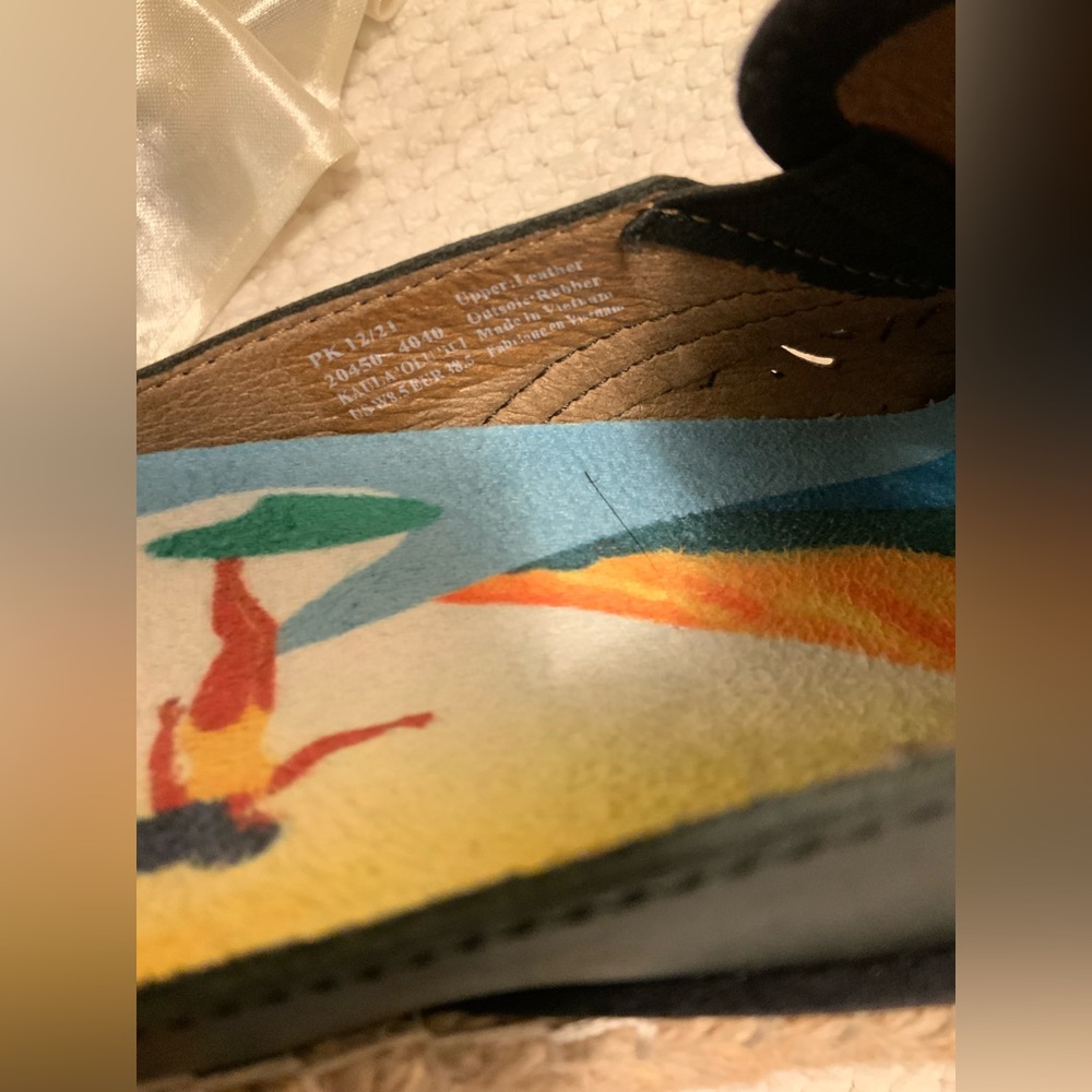 OLUKAI - Picture 6 of 7